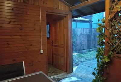 Casă cu 5 camere cu Teren 500 Mp în Brănești - 6