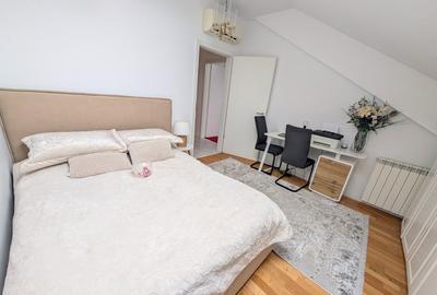 Apartament cu 3 camere, mobilat în Central - 17