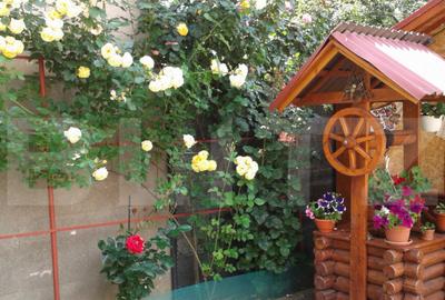 Pensiune turistica + casa de locuit, 315 mp, teren 761 mp, z - 5