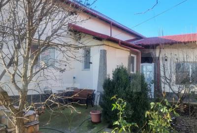 Casă cu 7 camere cu Teren 16000 Mp în Ciorani - 18