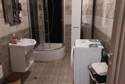 Inchiriez apartament in Floresti - 7