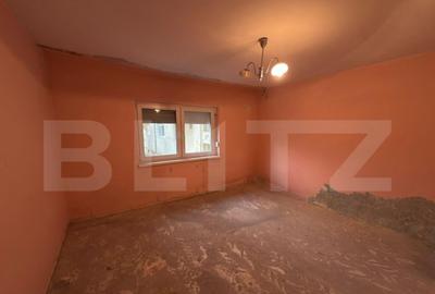 Apartament cu 3 camere decomandat în Micro 17