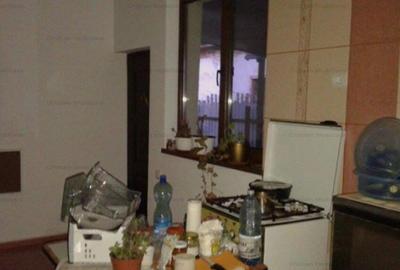 Vila P M 2014, Varsatura 160mp construiti, teren=1000mp - 3