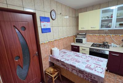 Casă cu 4 camere în Independența - 1