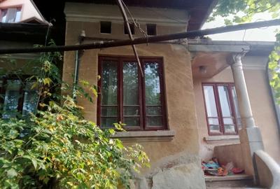 Casă cu 2 camere în Central - 1