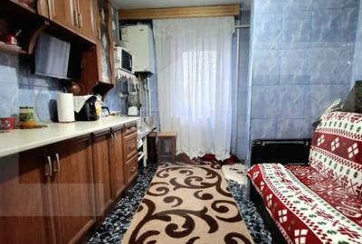 Apartament cu 3 camere decomandat în Central - 2