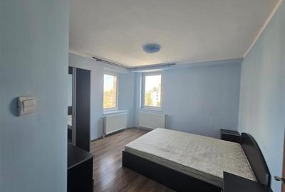 Apartament cu 3 camere de inchiriat  Bdul Grivitei Brasov - 12