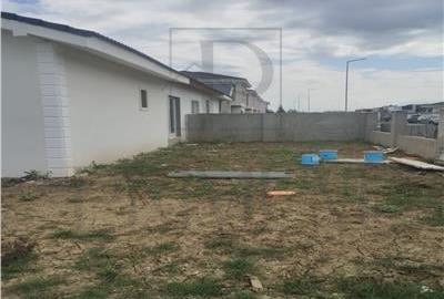Duplex toate utilitatile - iluminat stradal - doua fronturi - pret de apartament - 3