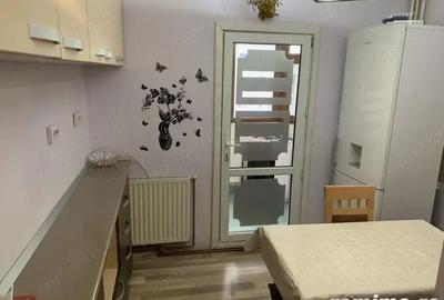 Apartament cu 2 camere decomandat în Circumvalațiunii