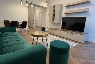 Apartament cu 2 camere decomandat, mobilat în Central