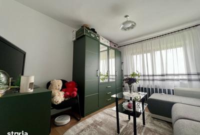 Apartament cu 4 camere decomandat în Giroc - 3