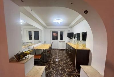 Apartament cu 4 camere semidecomandat în Apărătorii Patriei - 2