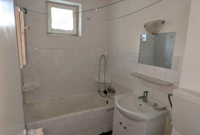 Apartament cu 3 camere semidecomandat în Central - 5