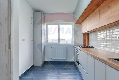 Apartament cu 2 camere decomandat, mobilat în Bartolomeu