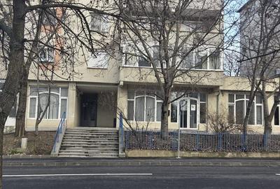 Apartament cu 3 camere decomandat în Spitalul Județean - 2