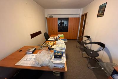 Apartament cu 3 camere decomandat în Decebal - 3