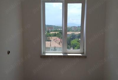 Apartament decomandat 3 camere, 65mp (62mp util), etaj 10, Zona Ultracentrala One?ti - 2