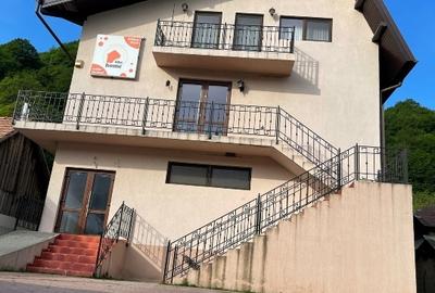 Casă individuală cu 5 camere cu Teren 1000 Mp în Lunca Jariștei - 1