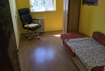 De vanzare apartament 3 camere Vlaicu zona Fortuna - 4