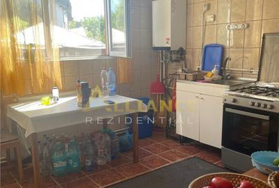 Casă cu 6 camere cu Teren 200 Mp în Sălăjan - 7