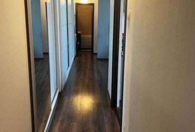 Apartament cu 3 camere decomandat în Central - 1