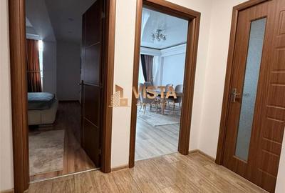Apartament cu 3 camere, mobilat în Tractorul - 2