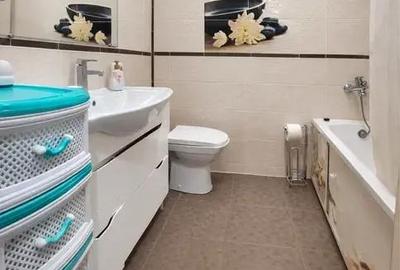 Garsonieră decomandată în 1 Mai