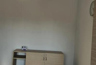 Garsonieră decomandată în Poarta 6 - 3