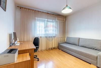 Apartament cu 3 camere decomandat, mobilat în Nerva Traian - 11