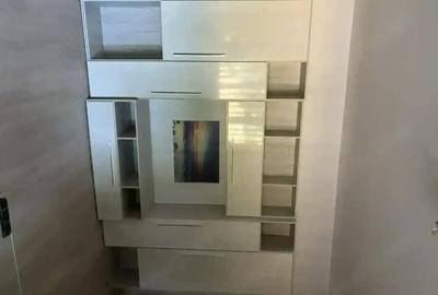 Apartament cu 2 camere semidecomandat în Central - 1