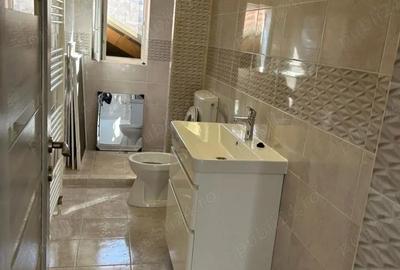 Casă cu Teren 1000 Mp în Ciumărna - 1