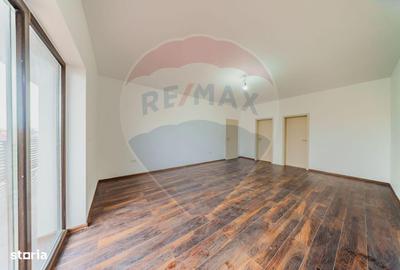 Casă cu 4 camere în Central - 18