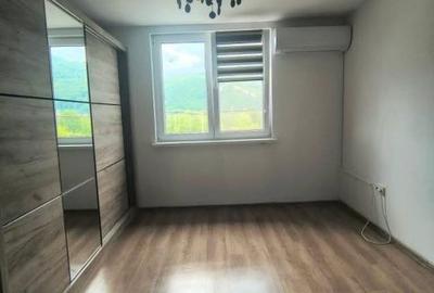 Garsonieră decomandată în Mărăței - 5