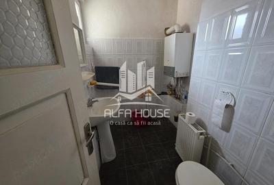 Casă cu 5 camere cu Teren 130 Mp în Luncă - 3