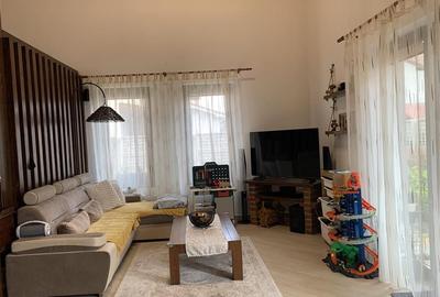 Casă cu 4 camere cu Canalizare în Tokai - 7