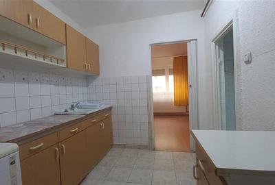 Garsonieră semidecomandată în Tractorul - 5