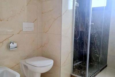 Apartament cu 2 camere, 75 mp - cartier Micro 17, Roka Residence - 11