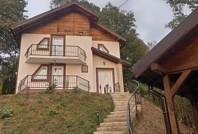 Casă cu 4 camere cu Teren 329 Mp în Bezdead - 13