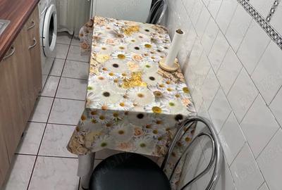 Apartament cu 2 camere decomandat în Central - 3