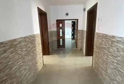 Casă cu 2 camere cu Teren 250 Mp în Vitrometan - 8