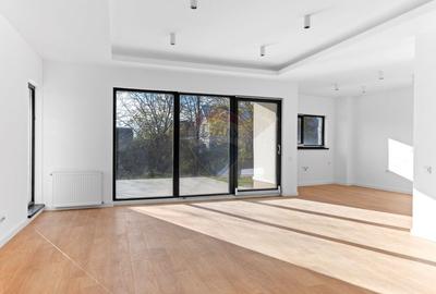 Vila superba Cernica | vedere la padure si lac | finisaje moderne - 46