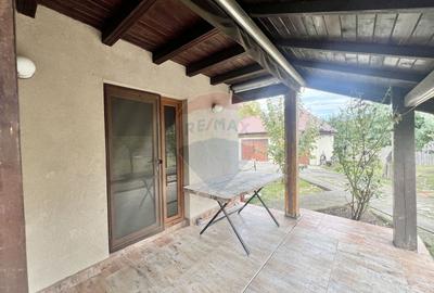 Casa de lemn cu teren generos de 1312 mp de vanzare in Fundulea - 32