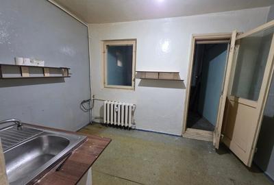 Apartament cu 2 camere semidecomandat în 1 Decembrie 1918 - 2