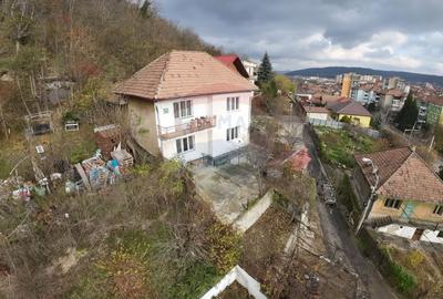 Casă individuală cu 5 camere cu Canalizare în Exterior Sud - 9