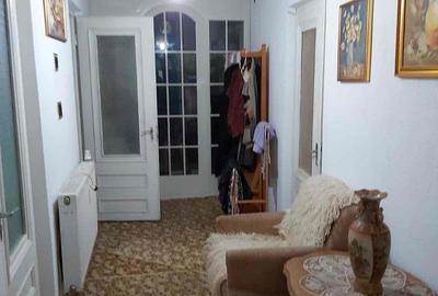 Casă cu 6 camere cu Teren 1000 Mp în Agapia - 8