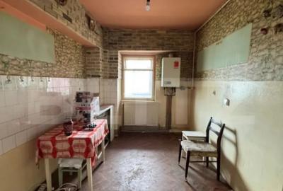 Apartament cu 3 camere decomandat în Turda - 7