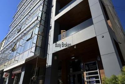 Birou, de 350 mp, în Hipodrom 2 - 2