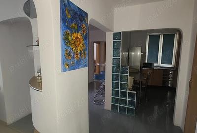 Apartament cu 3 camere decomandat în Rogerius - 3