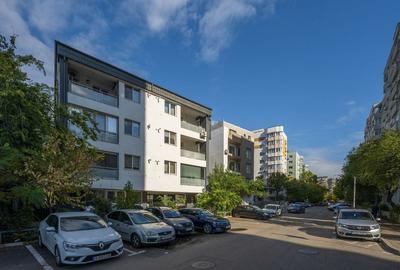 2 CAMERE || BLOC 2017 || DECOMANDAT || PARCARE || 13 SEPTEMBRIE 2 CAMERE || BLOC 2017 || DECOMANDAT || PARCARE || 13 SEPTEMBRIE - 17