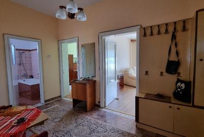 Apartament 3 camere in asociatie in centru de inchiriat - 17